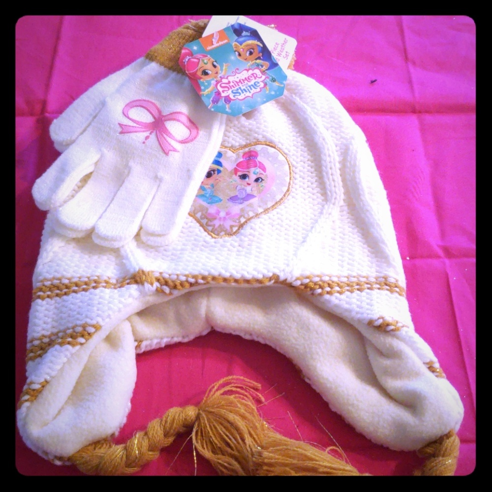 Hat/glove set